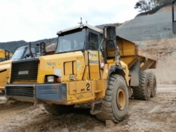 ARTICULATED DUMPER HM400-1 #**** ปี2003 12354ชม. หากรอของได้ 30-45 วัน ติดต่อมาได้เลยครับ