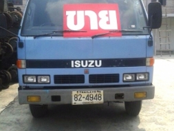 รถลูกค้าฝากขายครับ NPR เครื่อง 4be 115 แรง 240,000 รถจอดอยู่"เซียงกงสระบุรีครับ"