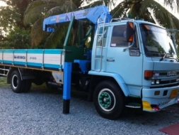 ให้เช่า รถบรรทุกติดเครน รถเครน 8-50ตัน 087-9304724 พร้อมใบ ปจ.2 รายวัน/รายเดือน ชลบุรี ระยอง สมุทร