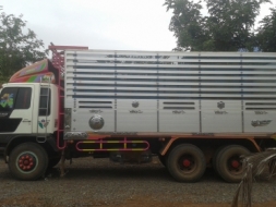 ขายด่วน 10 ล้อ 2 เพลา ดั้ม 1 ล้าน แสนกว่าๆก็ขาย กระบะต่อ ได้2ปี แอเย็น ยางไหม ติดต่อ นาย nok 09812