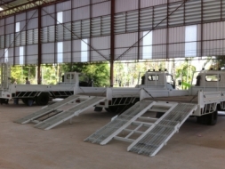 รับต่อเทเลอร์ กระบะดำรถบรรทุก และซ่อมบำรุงกระบะเก่า (ทุกชนิด) 081-9666645/089-7188336
