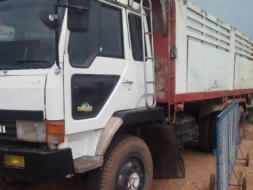 ขาย 10 ล้อดั้มหลงฟูโช่แม่ลูกรุ่น FN527M -TF6104 เครื่อง6D26 220 แรง 10 สปีด ปี 39