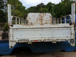 ขายกระบะรถบรรทุก 4 ล้อ เก่านอก