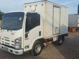 รถ4ล้อ NLR130 ตู้บรรทุก