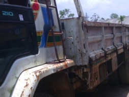 หกล้อ อีซูซุ ร็อค195แรง ทิ๊ฟฟี้ พาเวอร์ ยาว6.20ม สภาพพร้อมใช้ ทะเบียนพร้อมโอน ((รถประกอบ))