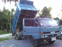 ขายNPR 115 HP ดั๊ม มีสโลว์ท้ายเกียร์