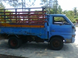 ขายรถ 6 ล้อ ESUZU 85 หัวแตงโม