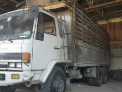 รถล่อง 175 แรง ทะเบียนเต็ม ราคา 555,000 บาท