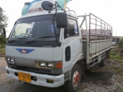 ขายรถบรรทุก 6 ล้อ fc ยาว 5.5 ม. คัดซีสวย ทะเบียนเต็ม