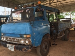 NISAN CABON 188,000 บาท ติดเครน TORNADO 2.5 ตัน 1 ปอก 2 ชัก เครื่อง 4BE1-110 แรง ทะเบียน เต็ม