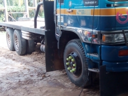 ขายสิบล้อเทนเลอร์รถเกี่ยว