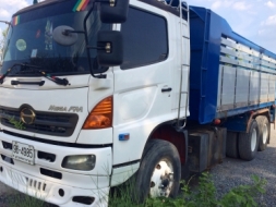 ขายด่วน รถสิบล้อสองเพลาดั้มพ์ HINO MEGA 320 ปี 48 พร้อมใช้งาน เอกสารพร้อม