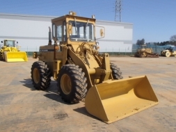 ขาย รถตัก KOMATSU 510 กรองเดี่ยว ซีเรียลสูง นำเข้าจากญี่ปุ่น 090-986-2521 อ๊อบ