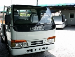 ขายNKR4ล้อป้ายใหญ๋4300cc130แรงดีเซล