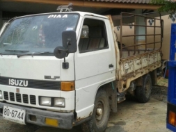 ISUZU TLD เครื่อง 115-4BD1 พวงมาลัยเพาเวอร์ ทะเบียนไม่ขาด