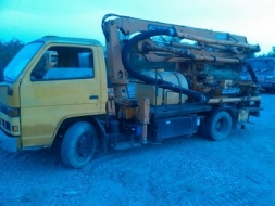 ขาย- Concrete pump truck รถปั๊มปูน ยิงปูน TADANO ท่อส่ง 5 นิ้ว รถ 6 ล้อ  ISUZU - NPR