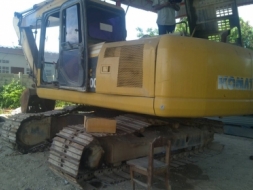 ขายรถแบคโฮ KOMATSU PC-200-7 เอกสารอิมวอน ไฟฟ้า้งานได้ ราคา.1250000 ต่อรองคับ สนใจโทรจองเลย