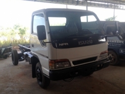 ขาย ISUZU NPR หัวคัชซี เครื่อง 4HF1 135 แรงม้าระบบน้ำมัน หัวคัชซี ช่สวกระบะยาว 4.30 เมตร ยาง 825 ขอ