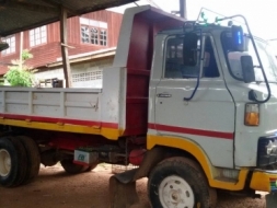ขายรถดั้ม km 340 เครื่่องดีการันตีได้ ดูรายละเอียด(ติดต่อเบอร์0933211731 )