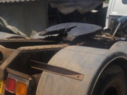 สิบล้อหัวลาก นิสัน CD53V~320 แรง 2เพา สภาพดีพร้อมใช้ เล่ม ทะเบียนพร้อมโอน