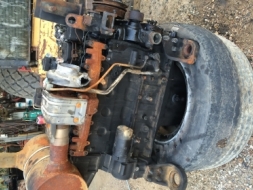 ขาย เครื่อง KOMATSU PC200 รุ่น 7 ตัดลงจากรถ 200000 บาท