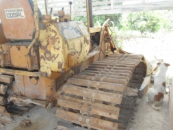 ขายแทรกเตอร์ D5 สภาพใช้งานได้ดีเครื่องยนต์เดินเรียบFURUKAWA