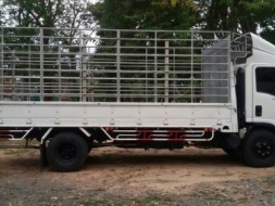 ืNQR ปี 56 รถสวยสภาพพร้อมใช้งาน( เจ้าของขายเอง ) ราคา 990,000 บาท