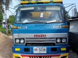 รถ6ล้อ JCM