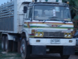 Hino SUMO 220แรงม้า ช่วงล่างZMใหญ่ เหมาะสำหรับงานบรรทุกหนักพิเศษ มาแล้วครับ