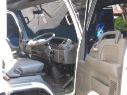 ขาย 6 ล้อกลาง ISUZU รุ่นELF ความยาว 4.30ม. ขายเพียงในราคา 480,000บาท ติดต่อ คุณสัจจา 081-868-1693