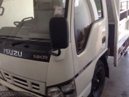 ขายด่วนครับ 4 ล้อไม่ติดเวลาทะเบียน. ELF 2006. รถห้าง