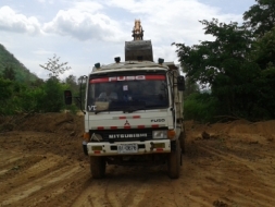 ขาย หลง FN527 MA