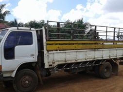 นิสสัน 125 แรงม้า ปี 48ยาว 5.50 เล่มทะเบียน