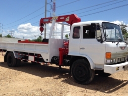 หกล้อฮีโน่FF177 ติดเครนทาดาโน่3.6ตัน กระบะยาว 6.20เมตร