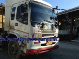รถบรรทุก 10 ล้อหัวลาก+หางพื้นเรียบ ยี่ห้อ ISUZU ขนาดแรงม้า 320 แรงม้า ปี 2549