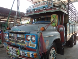 ขาย255000บาทรถ10ล้อหัวยาวเครื่อง165แรง เบรกทิฟฟี่ ยางใหม่10เส้น เอกสารพร้อมโอน