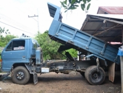 ขายISUZU NPR 115 ดั้ม ปี 36 ( มีสโลว์ ) >>ขอคนซื้อจริงๆ<<<