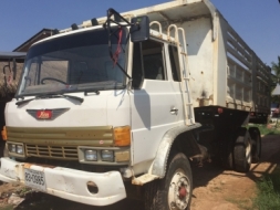 ขายดาว์น 155,000 บาท HINO KT725 2 เพลา สโลว์กลาง เครื่อง HO7C-185 แรง เดือนละ 11,000 × 48 งว