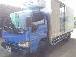 6 ล้อกลาง *ตู้เปียก-สแตนเลส* ISUZU *Euro.2* NPR 130 แรงม้า * ยาว 5.00 ม.* รถสวยเดิม+สวยจริง *