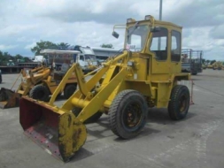 SALE__รถตักล้อยาง KOMATSU 505 เก่านอก สภาพสวยทั้งคัน จากญี่ปุ่นแท้ พร้อมใช้งานไม่เคยผ่านการใช้งานในเ