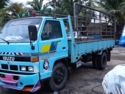 NKR110 ปี 37 ห้างแท้ พวงมาลัยเพาเว่อ