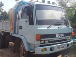 ISUZU ROCKY FRR11D ราคา 455,000 บาท ดั้ม 5 คิว เครื่อง 6BG1-175 แรง หัวบาง ยาง900-20 ดี คัสชีสวย เบ