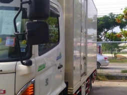 หกล้อ ฮีโน้ FC 9JJL 175 ซีรีย์ 500 ยาว5.50ม รถสภาพสวยจัดบางสีเดิมทั้งคัน เอกสารทะเบียนพร้อมโอน ^^ ม