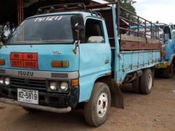 ขายด่วน6ล้อเครื่อง4BA1 กระบะยาว 4.30ม.