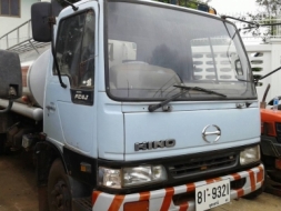 ขายด่วนรถน้ำมัน FC4J 145แรงสภาพพร้อมใช้เอกสารชุดโอนพร้อมโทร0843923995