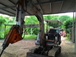 ขายรถขุด KUBOTA KX033 พร้อมหัวกระแทก NPK เก่านอก ราคา 310,000 อ.แกลง จ.ระยอง สอบถาม 0818618678 id