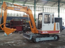 ขายรถแมคโคร KATO ขนาด 5.5 ตัน เก่านอก 089-551-2032