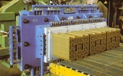 จำหน่ายเครื่องผลิตอิฐมอญครับ