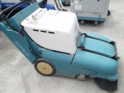 รถกวาดทำความสะอาด TENNANT 6080รหัสสินค้า : 14002157 Line ID: nihonmono หรือเพิ่มเติมไดที่ www.n