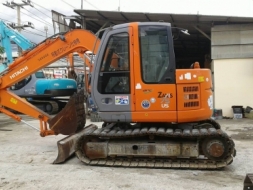 ขายด่วน HITACHI ZX75US เก่าญี่ปุ่น สภาพสวย เดิมๆๆไม่บิ้ว ทดลองระบบได้ที่นครปฐม สนใจโทร 089-3818694
